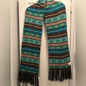 Target Mossimo acrylic Aztec pattern knit fringe scarf